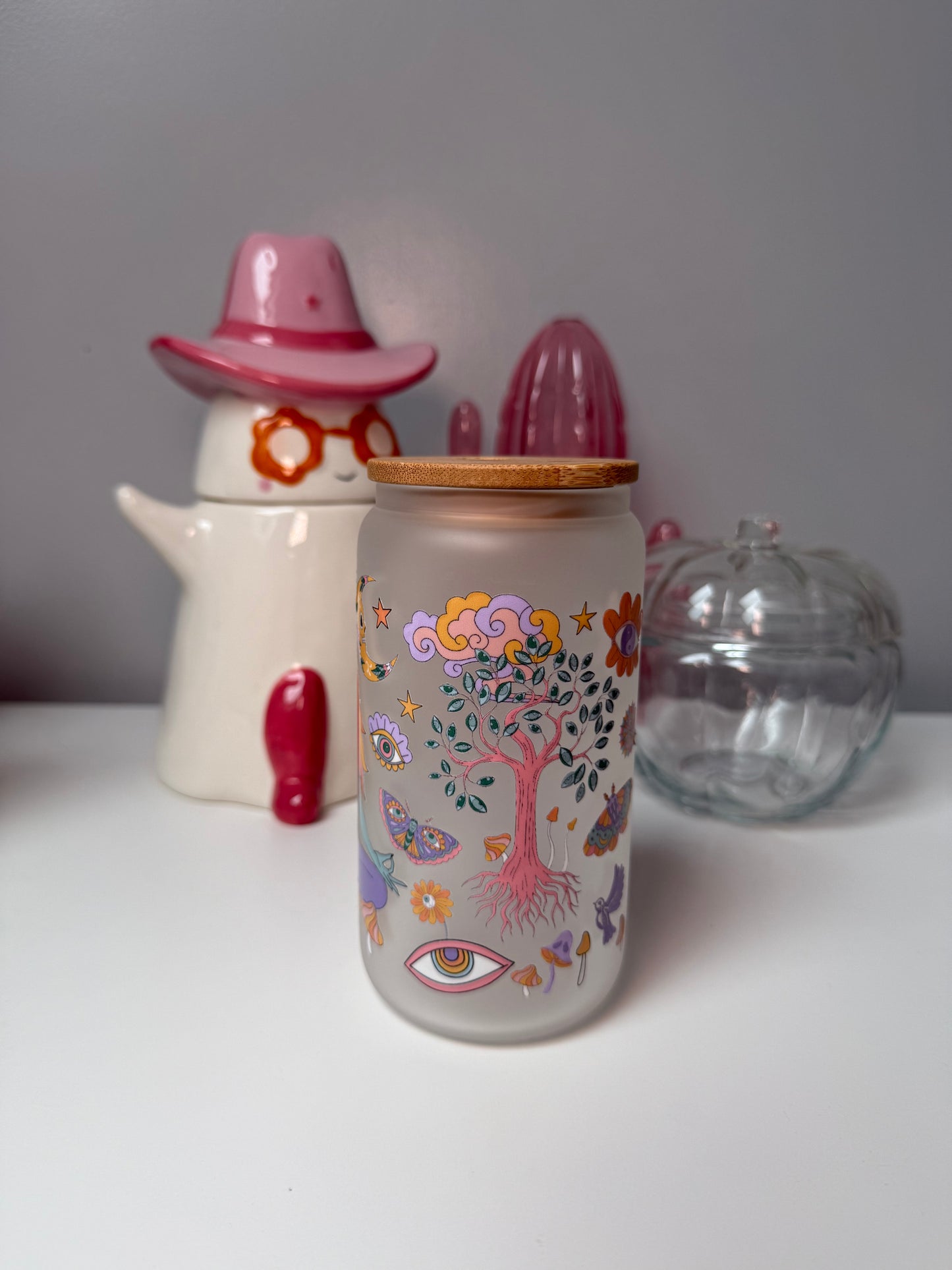 Meditating Witch Glass Can