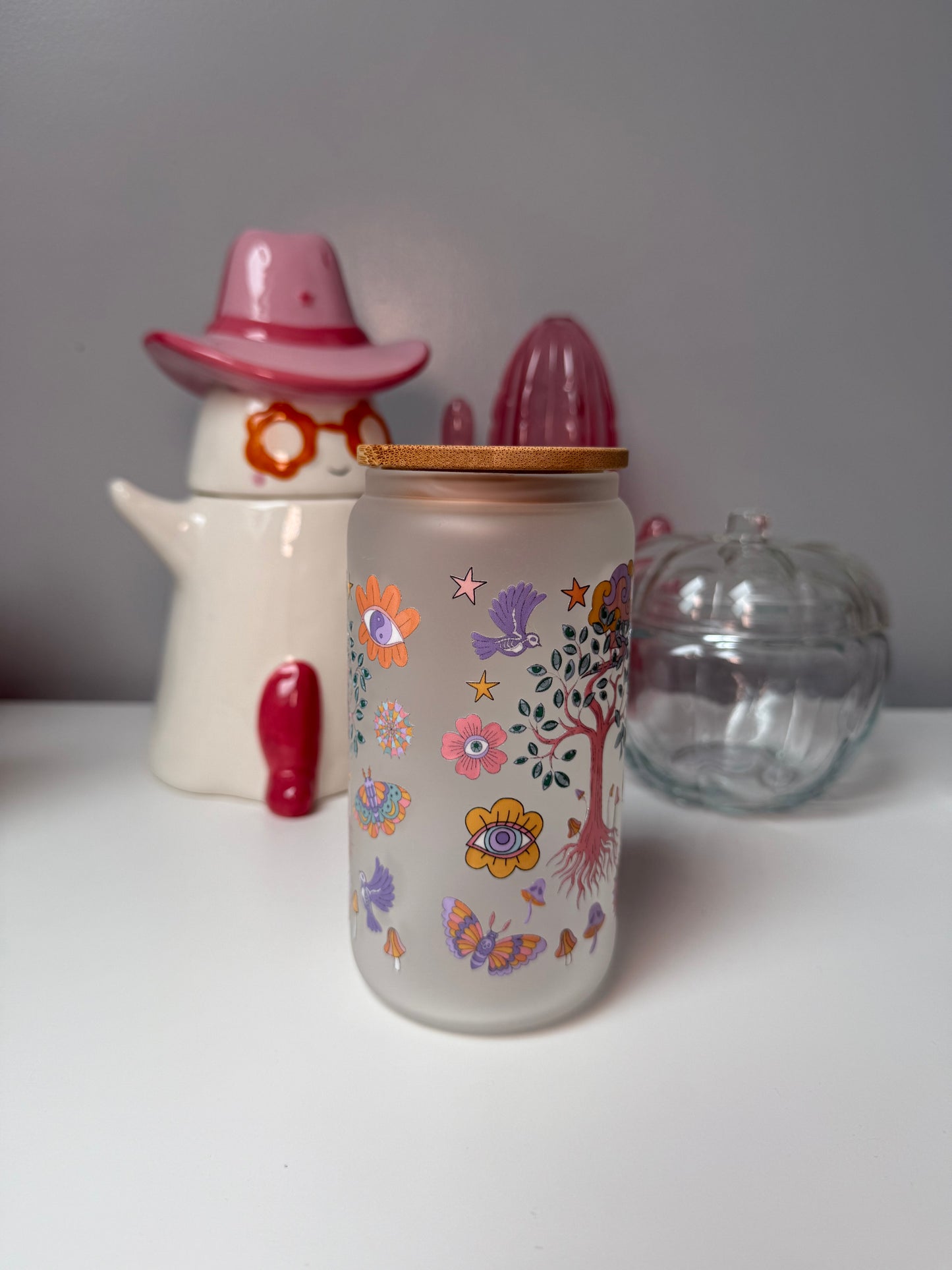 Meditating Witch Glass Can