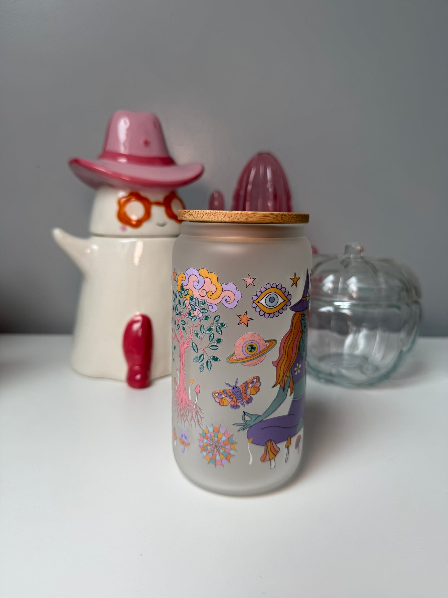 Meditating Witch Glass Can