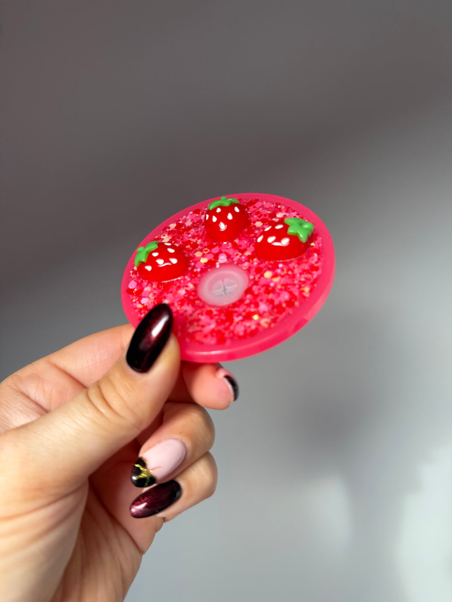 Strawberry Glitter Lid